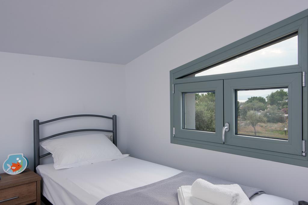 Terra Di Olive Apartment Potos Ngoại thất bức ảnh