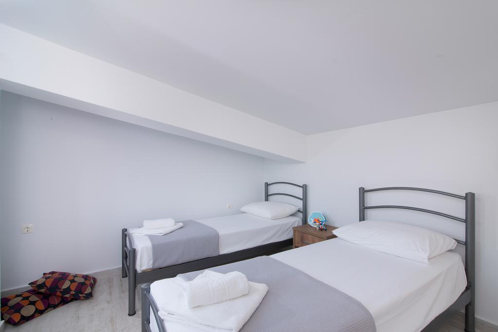 Terra Di Olive Apartment Potos Ngoại thất bức ảnh